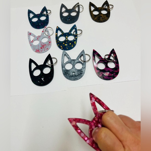 ❤️ stab with sparkle ✨ 🙏🏽 Handmade Resin Self Defense Key Chain: 1 for $7.00 - Picture 7 of 9